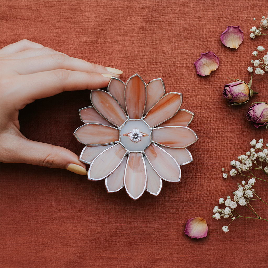 Glass Daisy Ring Dish