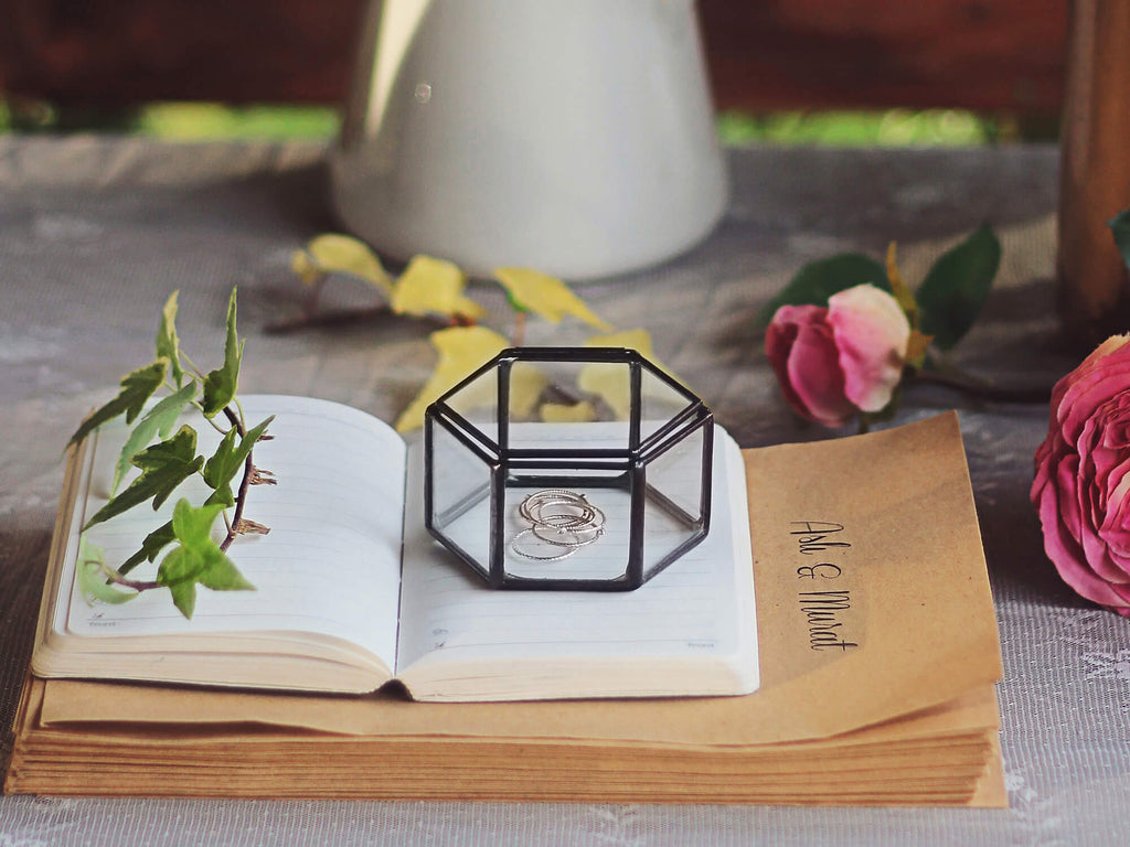 engagement ring box