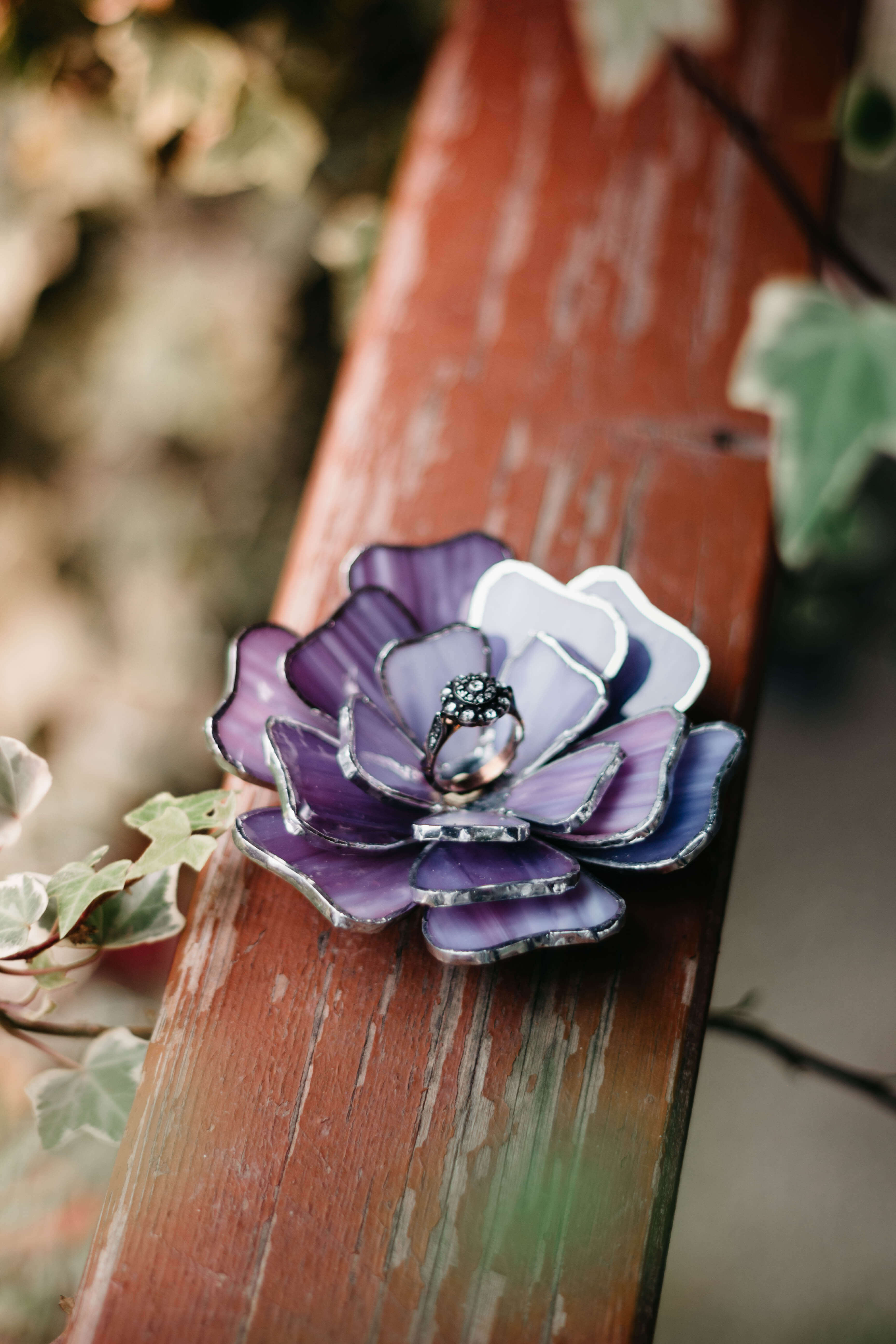 engagement ring holder