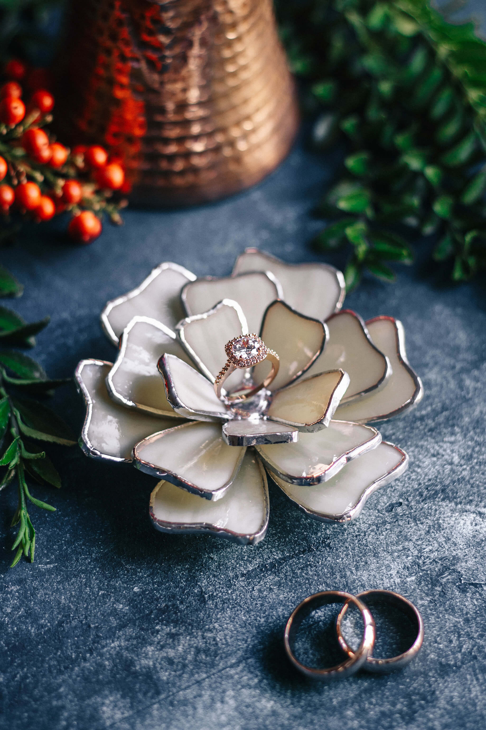 glass flower ring holder