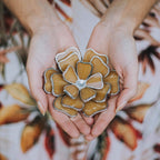 stained-glass-amber-yellow-floral-wedding-ring-dish-holder-jewelry-storage
