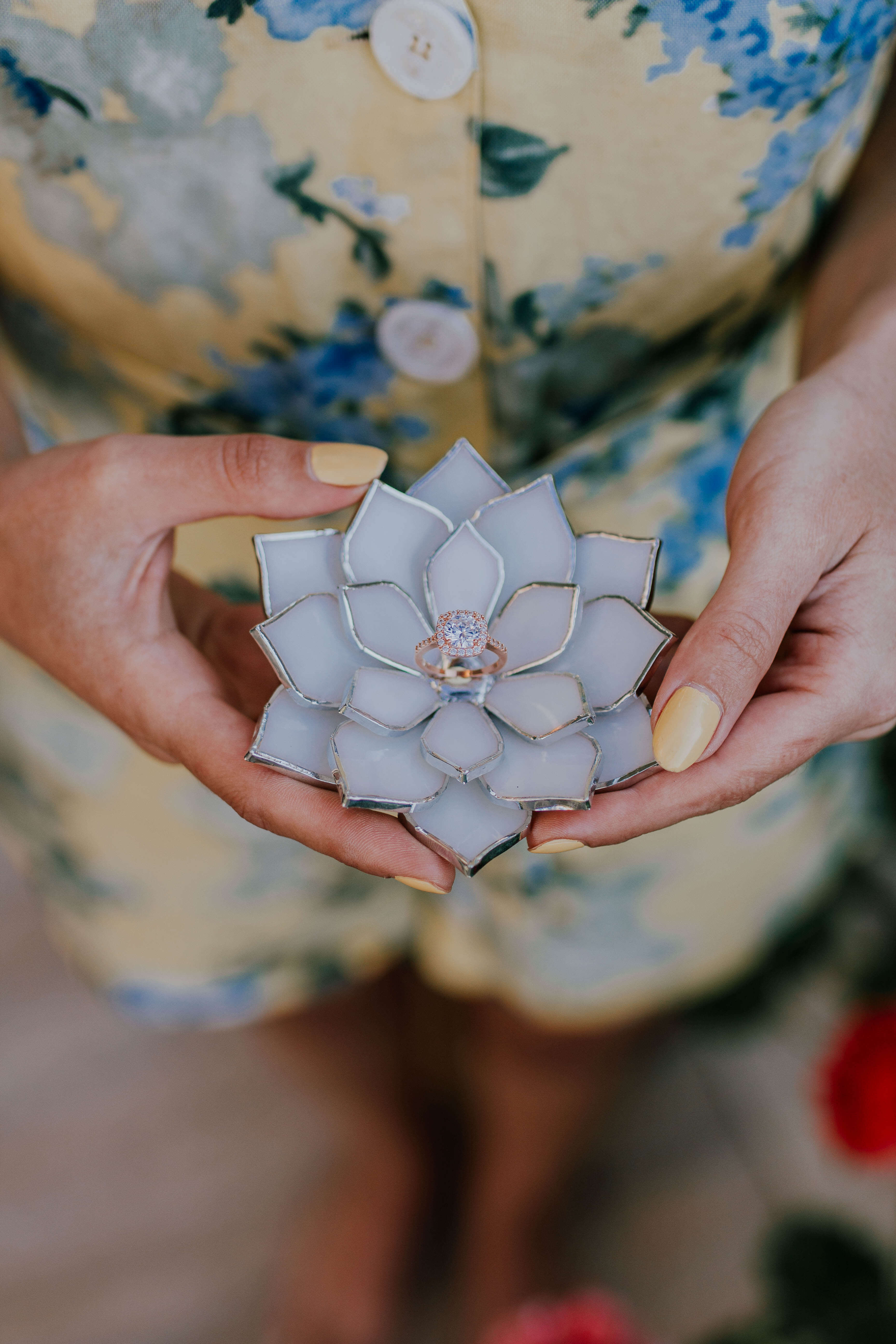 stained-glass-white-floral-succulent-wedding-ring-dish-by-waen